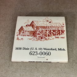 Cascade Motel (Olde Mill Inn on the Lake) - Matchbook (newer photo)